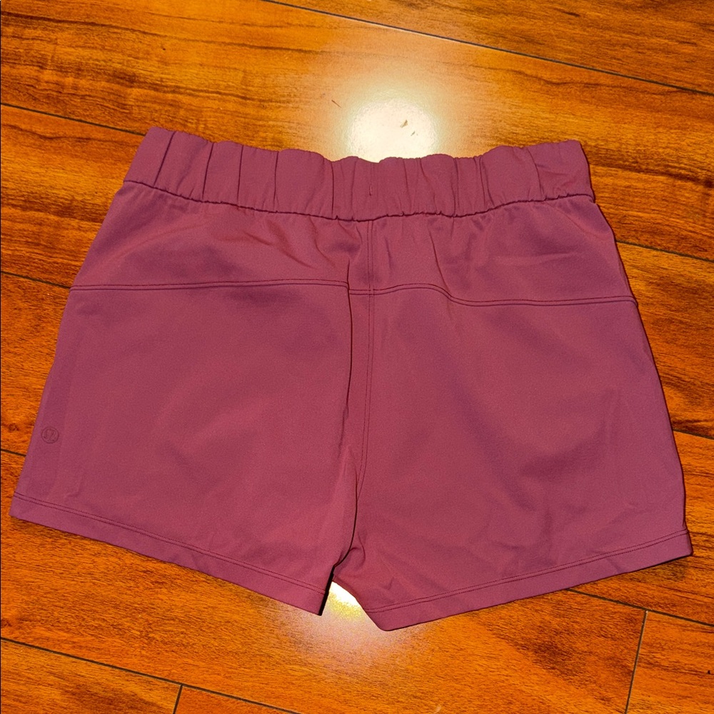 Lululemon Women's Purple Shorts